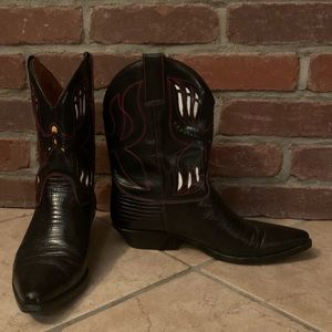 Flings Women’s Cowgirl Boots